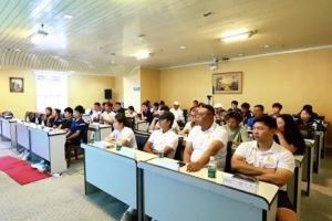 视频回顾｜2025年第四期青少年女足赛事研讨培训顺利结束