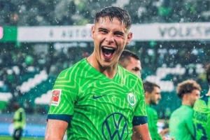 唯快不破！范德芬曾是德甲最快后卫，去年37.38km/h英超纪录榜第1图片